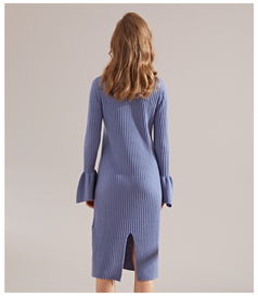 施悅名2018秋冬高領荷葉袖針織連衣裙 修身顯瘦的時尚之選